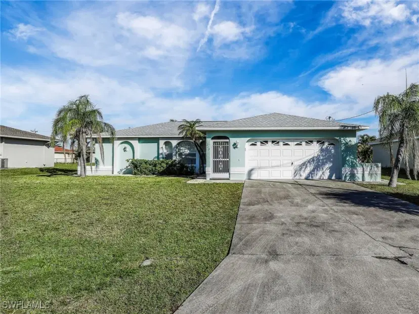 Picture of 213 SE 27Th St, Cape Coral FL 33904