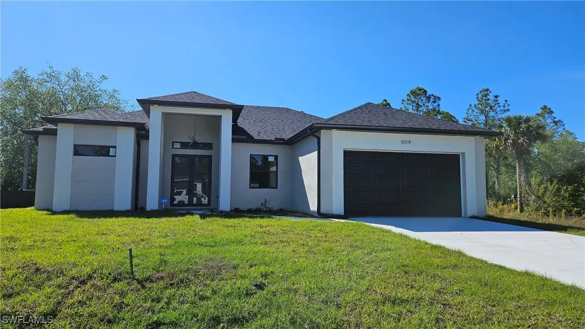 Picture of 1019 Calvin Ave, Lehigh Acres, FL 33972