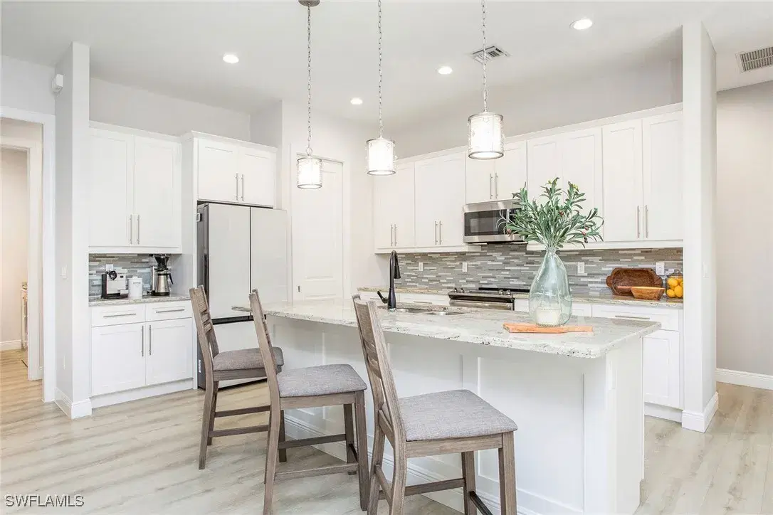 Picture of 27230 Shummard Oak Ct, Bonita Springs, FL 34135