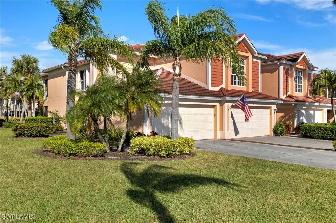 Picture of 3151 Sea Trawler Bend 1903, North Fort Myers, FL 33903
