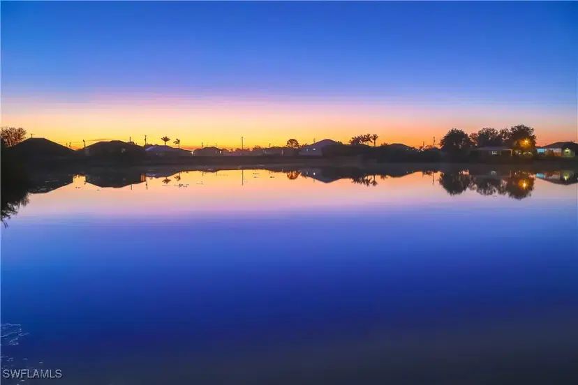 Picture of 914 Diplomat Pkwy W, Cape Coral FL 33993
