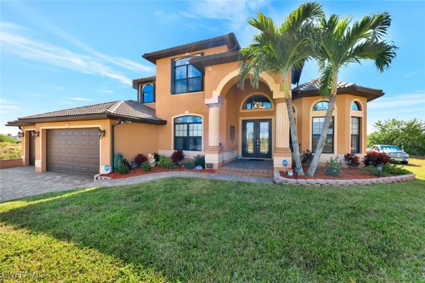 Picture of 914 Diplomat Pkwy W, Cape Coral FL 33993