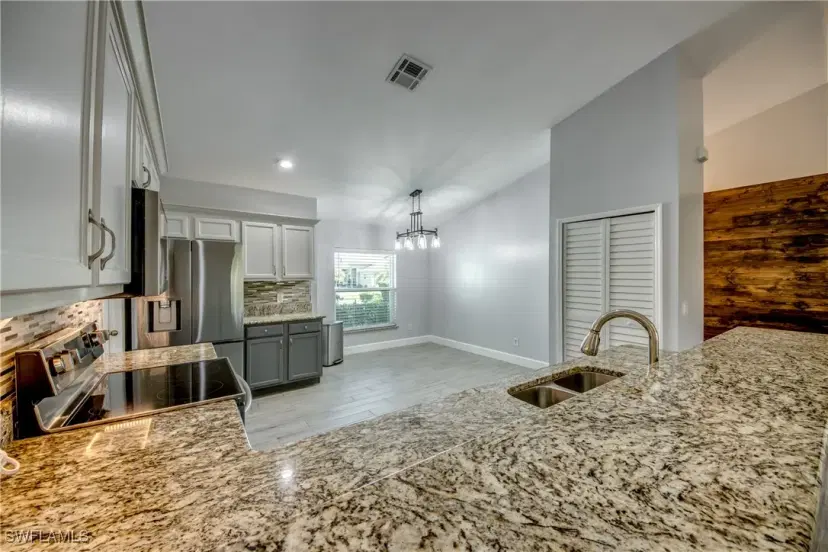 Picture of 154 NW 7Th Pl, Cape Coral FL 33993