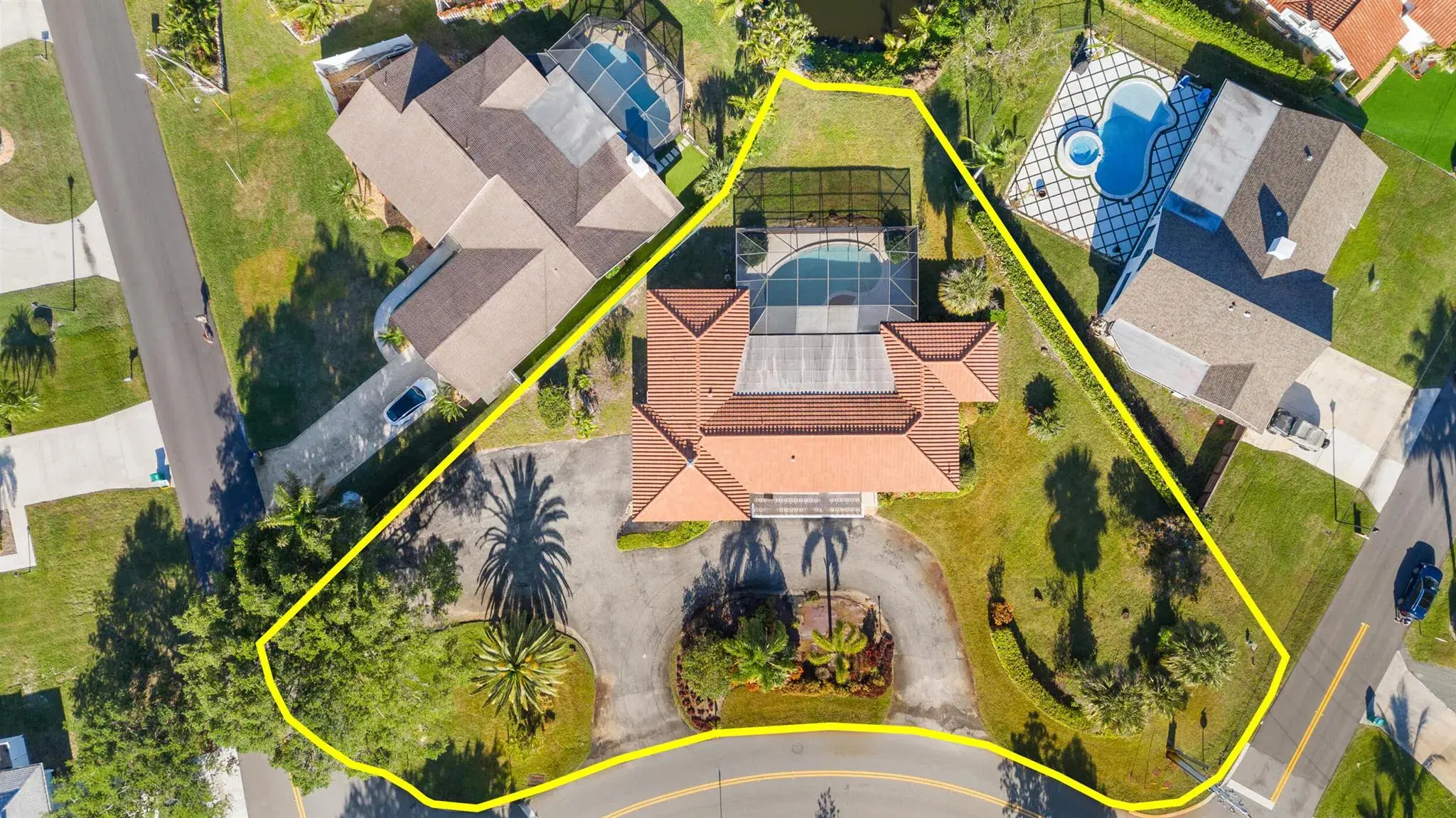 Picture of 42 Golfview Drive, Tequesta, FL 33469