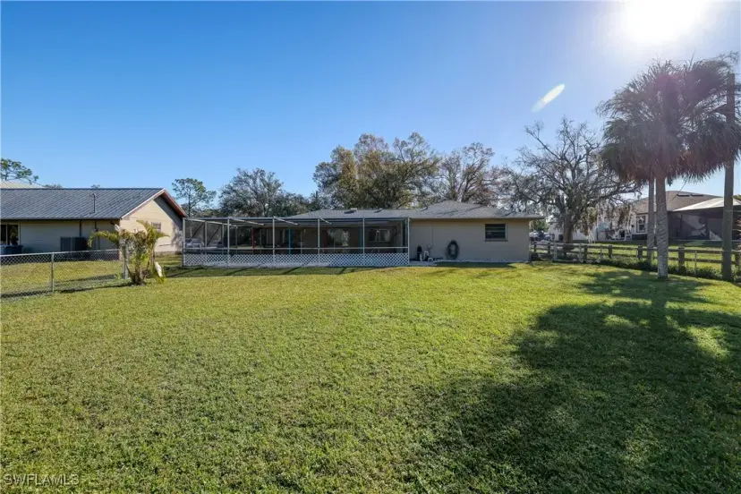 Picture of 2325 Lazy River Ln, Fort Myers FL 33905