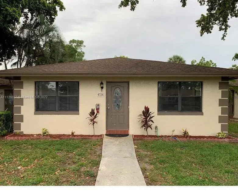 Picture of 4724 Summit Boulevard, West Palm Beach, FL 33415