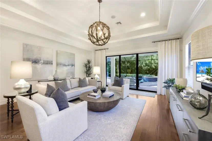 Picture of 6573 Roma Way, Naples FL 34113