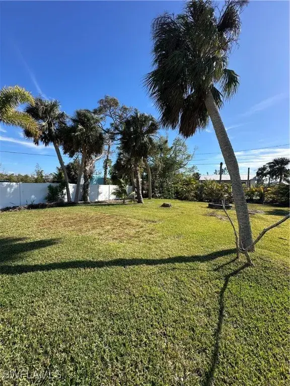 Picture of 3471 Papaya St, St. James City FL 33956