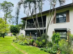 Picture of 1733 Courtyard Way B206, Naples, FL 34112