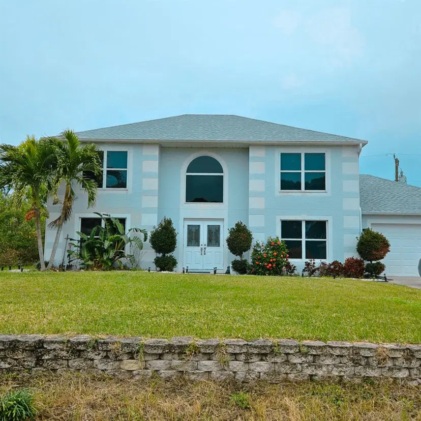 Picture of 924 SW Harvard Rd, Port St Lucie FL 34953
