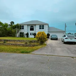 Picture of 924 SW Harvard Rd, Port St Lucie, FL 34953