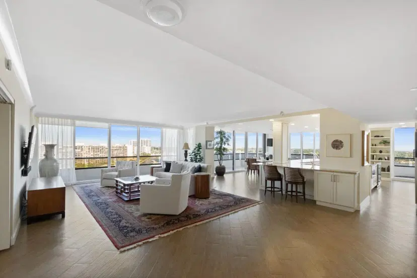 Picture of 100 Lakeshore Drive 1152, North Palm Beach FL 33408