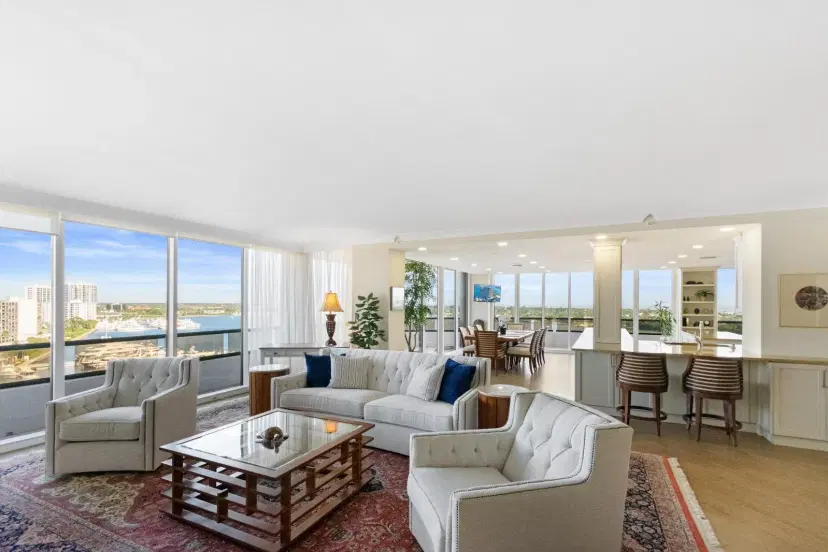 Picture of 100 Lakeshore Drive 1152, North Palm Beach FL 33408