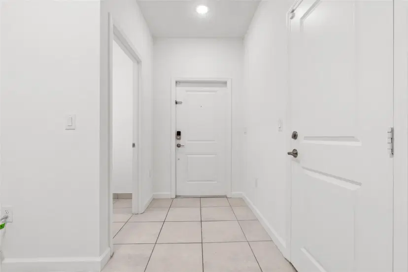Picture of 20554 NE 2Nd Ct 20554, Miami FL 33179