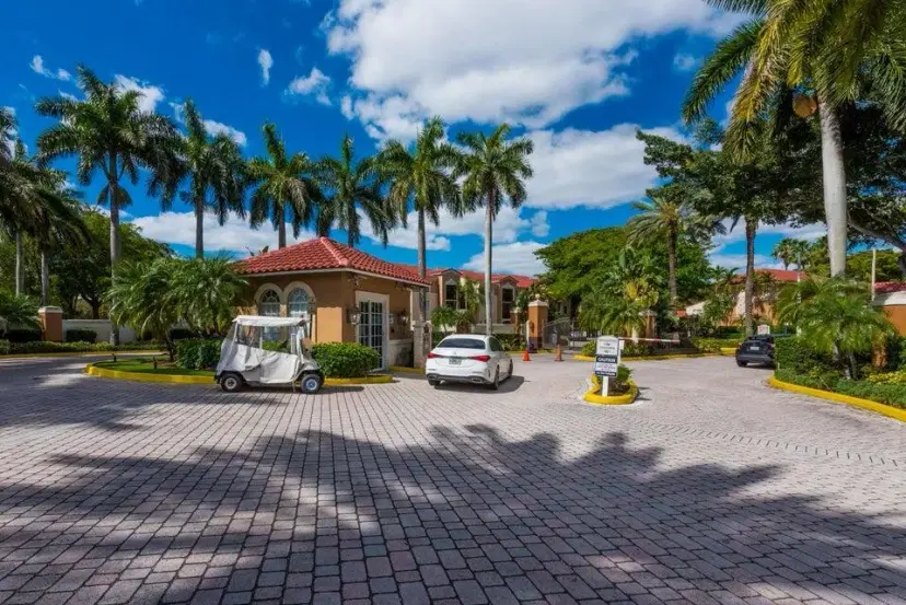 Picture of 2021 Renaissance Boulevard 102, Miramar FL 33025
