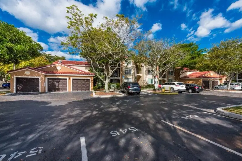 Picture of 2021 Renaissance Boulevard 102, Miramar FL 33025