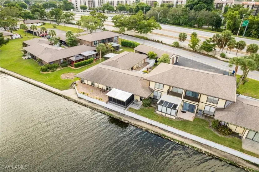 Picture of 4289 Island Cir 4, Fort Myers FL 33919
