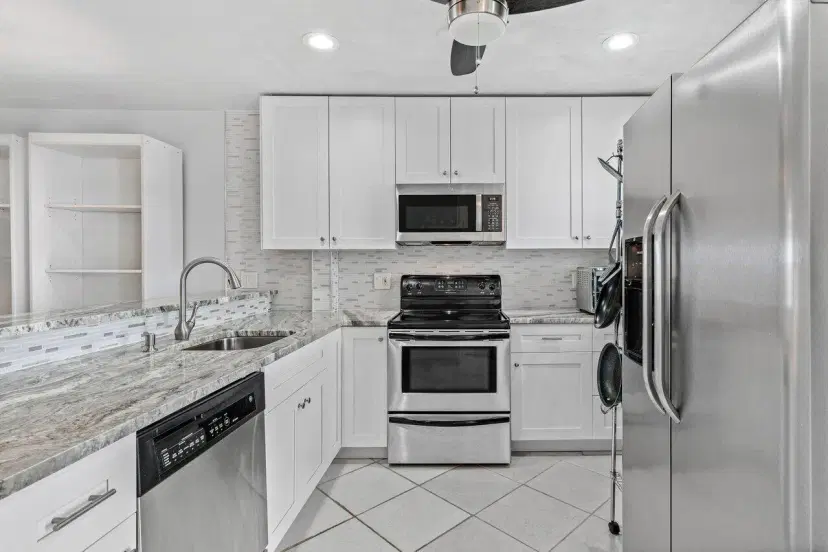 Picture of 3851 N Ocean Boulevard 4030, Gulfstream FL 33483