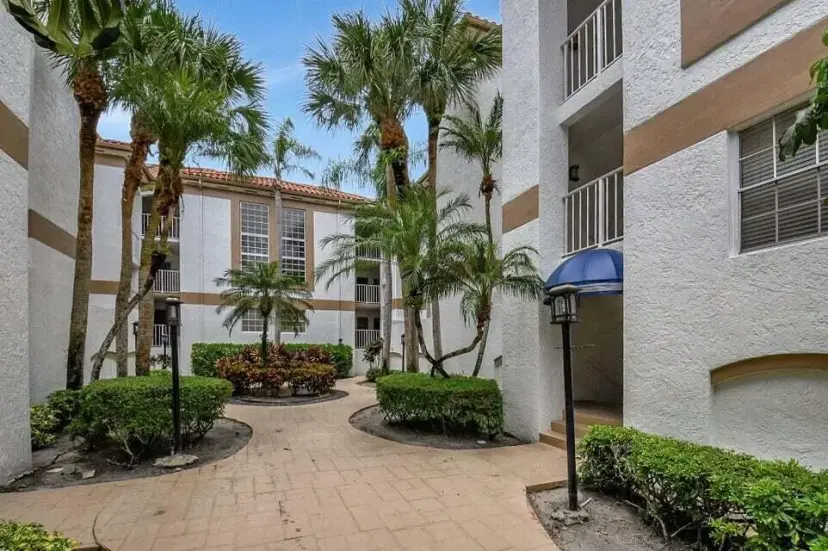 Picture of 7370 Orangewood Lane 305, Boca Raton FL 33433