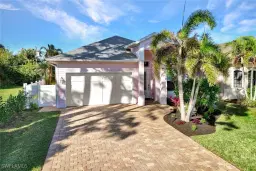 Picture of 721 93Rd Ave N, Naples, FL 34108