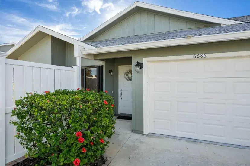 Picture of 6686 SE Yorktown Drive, Hobe Sound FL 33455