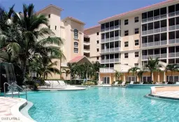 Picture of 470 Launch Cir V303, Naples, FL 34108