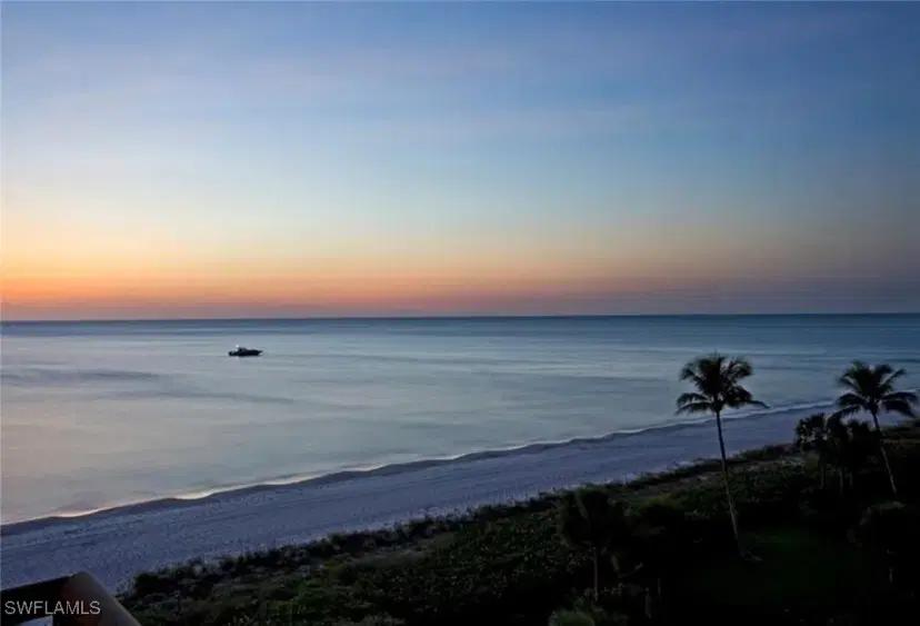 Picture of 470 Launch Cir V303, Naples FL 34108