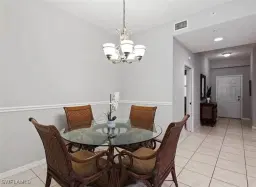Picture of 470 Launch Cir V303, Naples, FL 34108