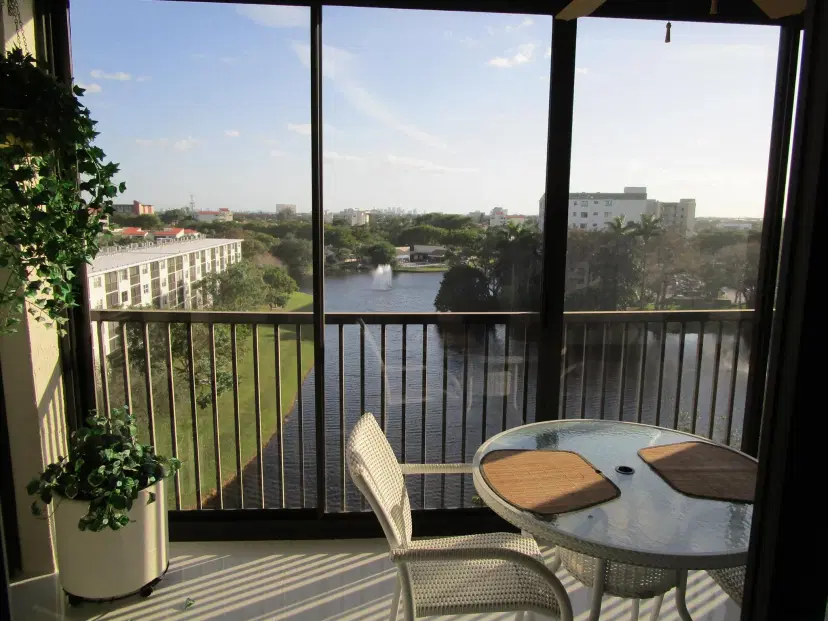 Picture of 2238 N Cypress Bend Drive 804, Pompano Beach FL 33069