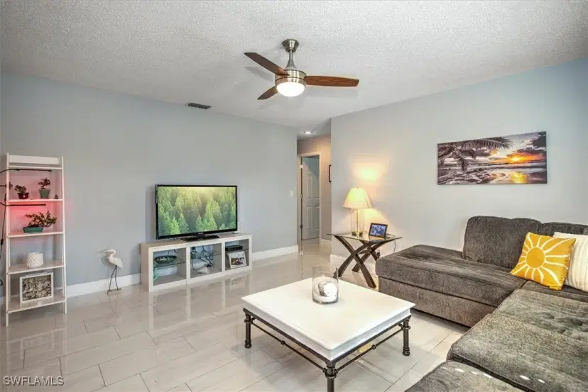 Picture of 1817 SW 40Th St, Cape Coral FL 33914