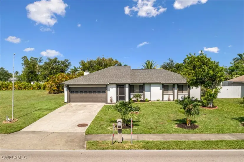 Picture of 1618 Country Club Blvd, Cape Coral, FL 33990