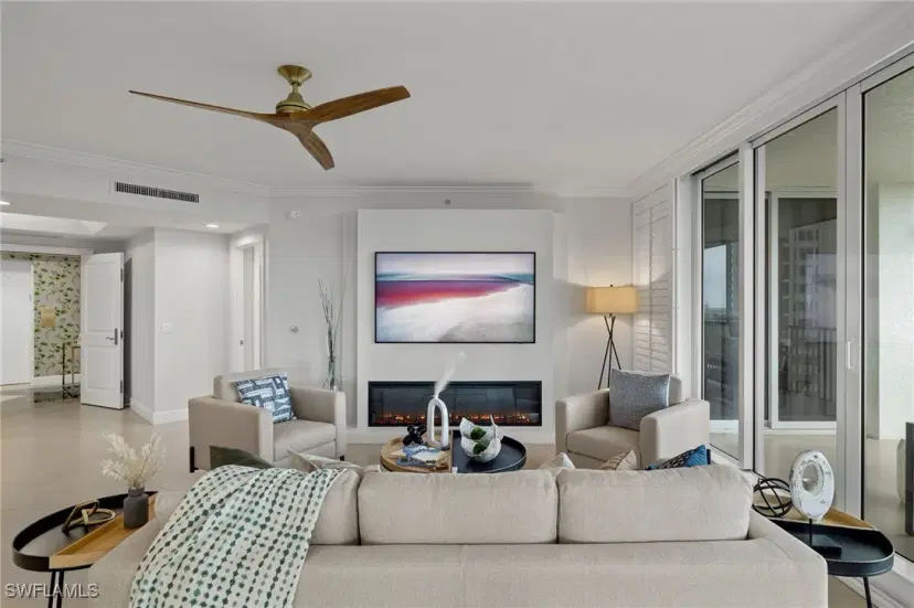 Picture of 1060 Borghese Ln 806, Naples FL 34114
