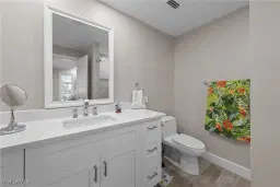 Picture of 8552 Lagoon Rd E, Fort Myers Beach, FL 33931