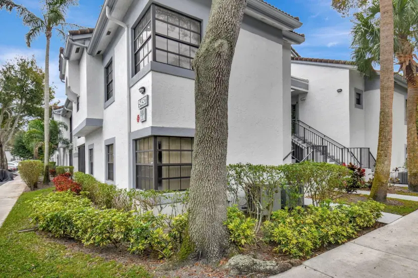 Picture of 5450 Verona Drive N, Boynton Beach FL 33437