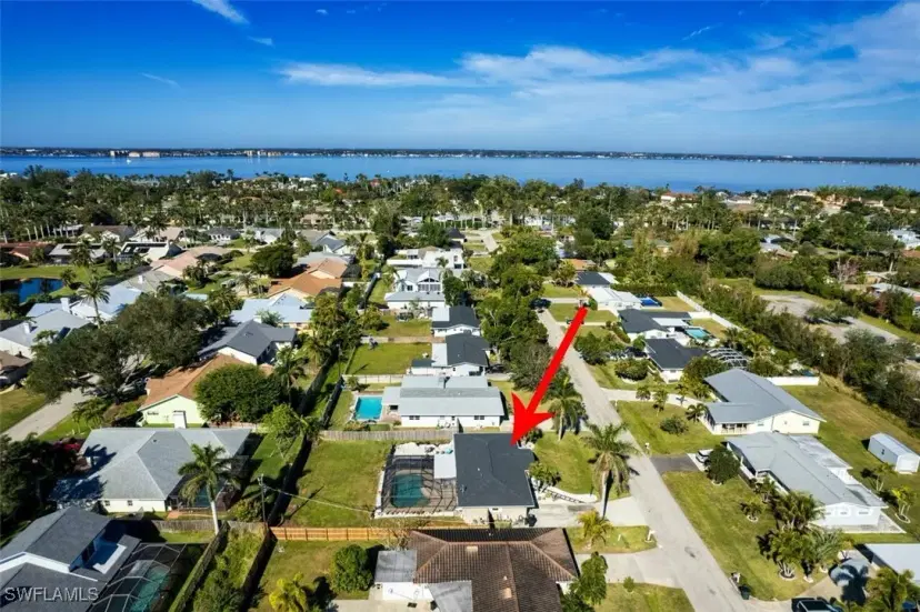 Picture of 924 Dean Way, Fort Myers FL 33919
