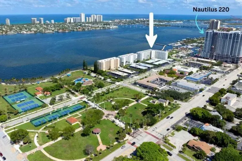 Picture of 301 Lake Shore Drive 102, Lake Park FL 33403