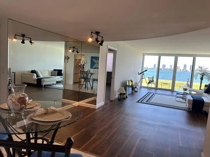 Picture of 301 Lake Shore Drive 102, Lake Park FL 33403
