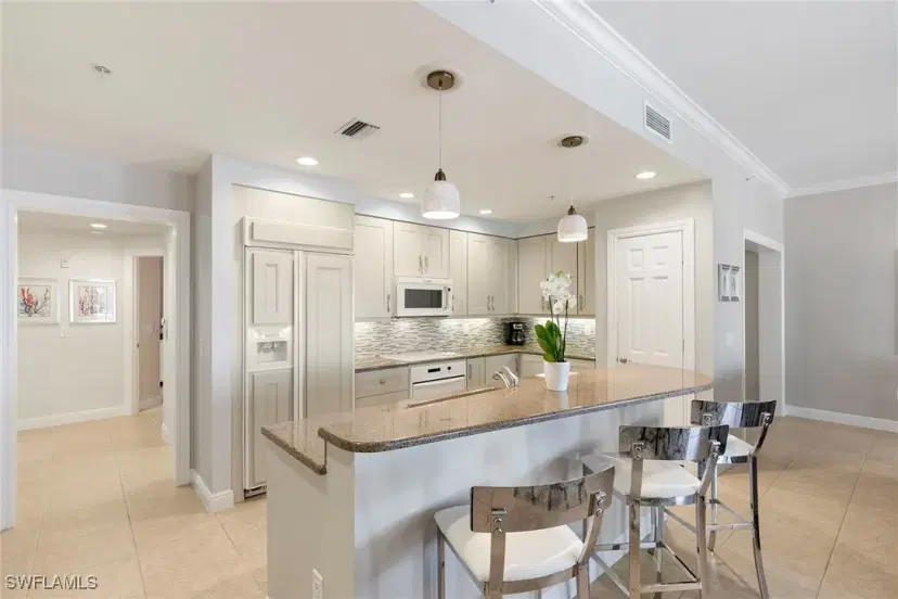 Picture of 740 N Collier Blvd 2-406, Marco Island FL 34145