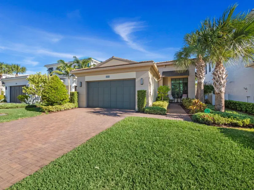 Picture of 13058 Artisan Circle, Palm Beach Gardens FL 33418