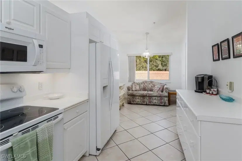Picture of 6600 Beach Resort Dr 14, Naples FL 34114