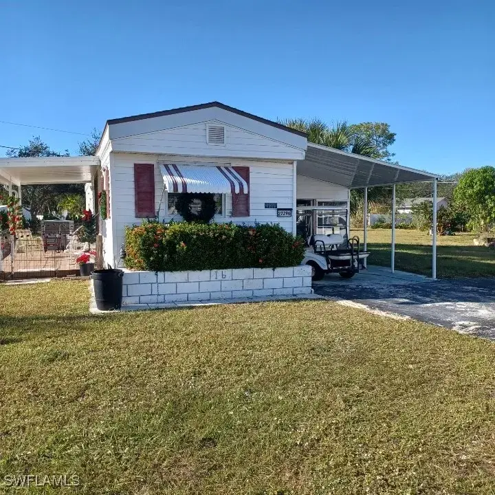 Picture of 27296 Bourbonniere Dr, Bonita Springs, FL 34135