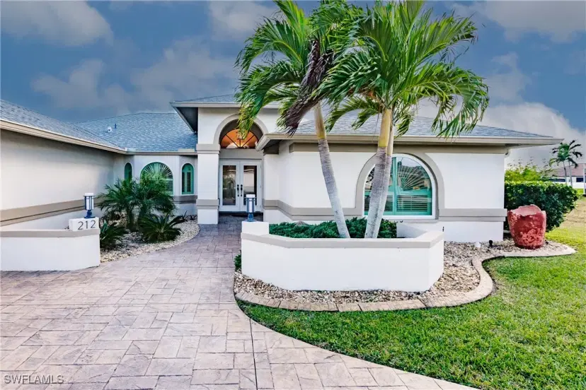 Picture of 212 SE 31St Ter, Cape Coral FL 33904