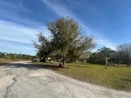 Picture of 18300/310 Lynn Rd 310, North Fort Myers, FL 33917
