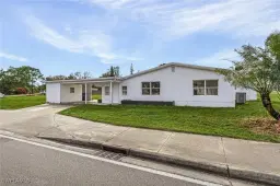 Picture of 900 Leeland Heights Blvd E, Lehigh Acres, FL 33936