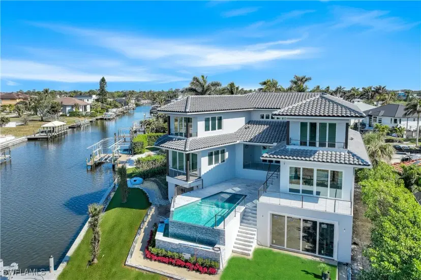 Picture of 4878 Regal Dr, Bonita Springs FL 34134