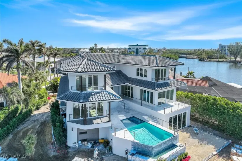Picture of 4878 Regal Dr, Bonita Springs FL 34134