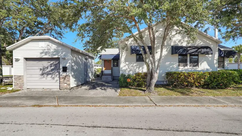 Picture of 940 SW 2Nd Avenue, Dania Beach FL 33004