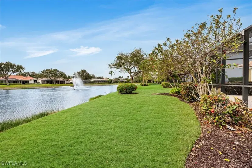Picture of 9921 Rookery Cir, Estero FL 33928