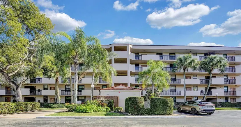 Picture of 2766 Carambola Circle S 405, Coconut Creek FL 33066
