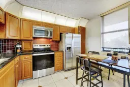 Picture of 2766 Carambola Circle S 405, Coconut Creek, FL 33066